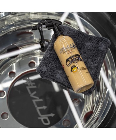 LvLUp Dashboard Detailer Matte - solutie curatare si dressing mat pentru interioare auto / camioane LvLUp - 2
